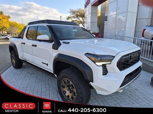 2025 Toyota Tacoma Hybrid Trailhunter