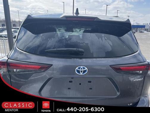 2024 Toyota Highlander Hybrid LE