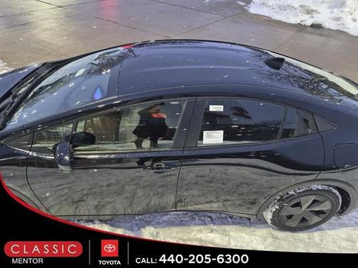 2026 Toyota Prius Plug-In Hybrid SE