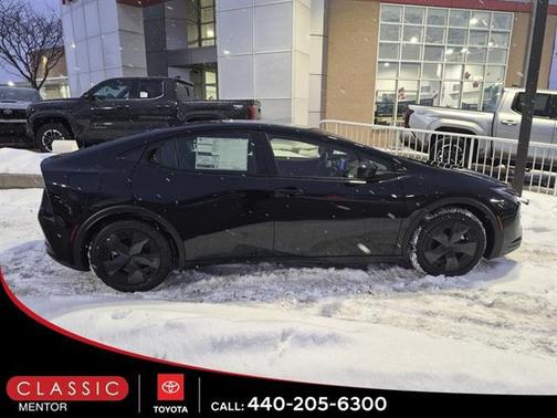 2026 Toyota Prius Plug-In Hybrid SE