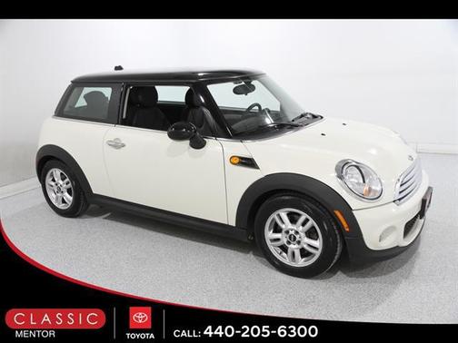2013 MINI Hardtop Cooper