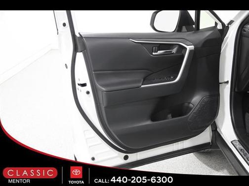 2023 Toyota RAV4 Prime SE