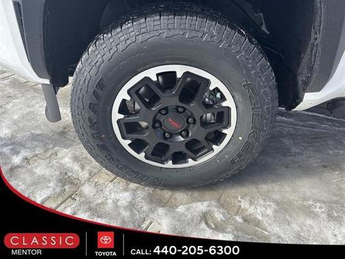 2026 Toyota Tacoma Hybrid TRD Off Road