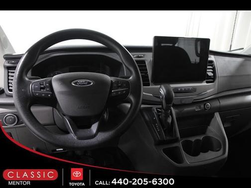 2022 Ford Transit-350 XLT