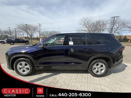 2026 Toyota Highlander LE