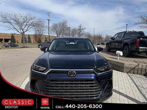 2026 Toyota Highlander LE