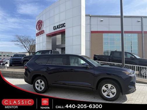 2026 Toyota Highlander LE