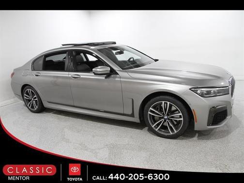 2021 BMW 750 i xDrive