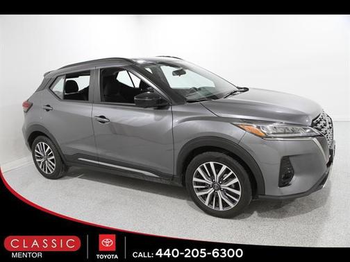 2024 Nissan Kicks SR