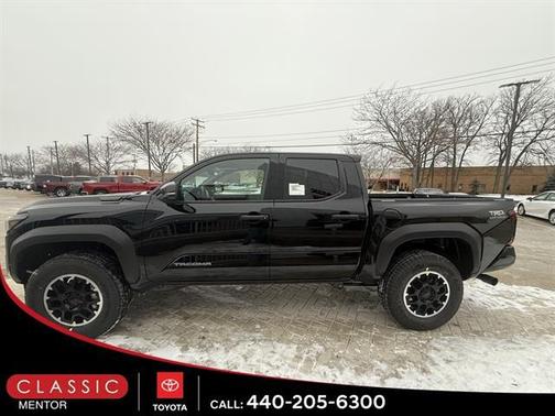 2026 Toyota Tacoma Hybrid TRD Off Road