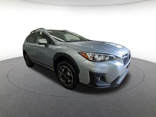 Ice Silver Metallic 2019 Subaru Crosstrek 2.0i Premium