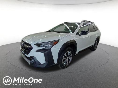 Crystal White Pearl 2024 Subaru Outback Limited