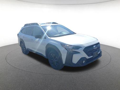 Crystal White Pearl 2024 Subaru Outback Onyx Edition