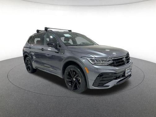 Platinum Gray Metallic 2023 Volkswagen Tiguan 2.0T SE R-Line Black 4MOTION