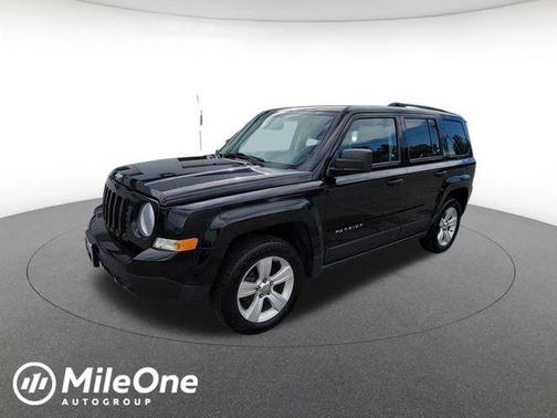Black Clearcoat 2017 Jeep Patriot Latitude