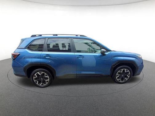 Horizon Blue Pearl 2025 Subaru Forester Premium