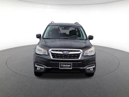 Crystal Black Silica 2017 Subaru Forester 2.5i Limited