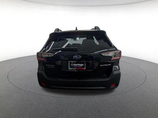 Crystal Black Silica 2025 Subaru Outback Premium