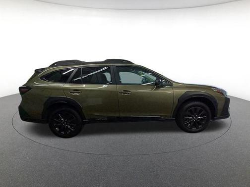 Autumn Green Metallic 2025 Subaru Outback Onyx Edition