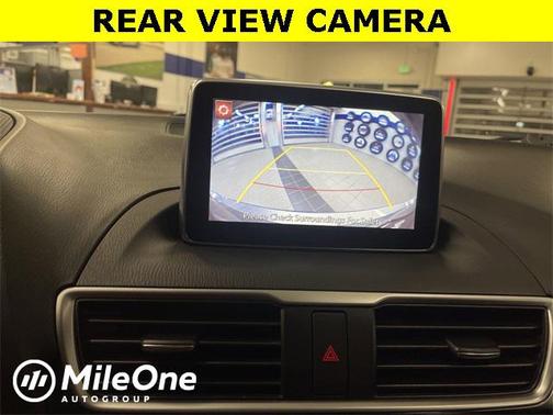 2015 Mazda Mazda3 i Touring