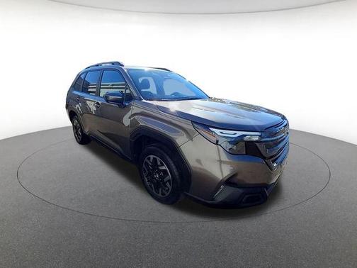 Brilliant Bronze Metallic 2025 Subaru Forester Premium