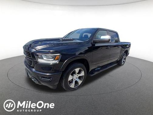 Black Forest Green Pearlcoat 2019 RAM 1500 Laramie