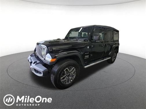 2024 Jeep Wrangler 4-Door Sahara 4x4