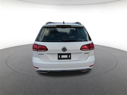 2019 Volkswagen Golf SportWagen TSI S