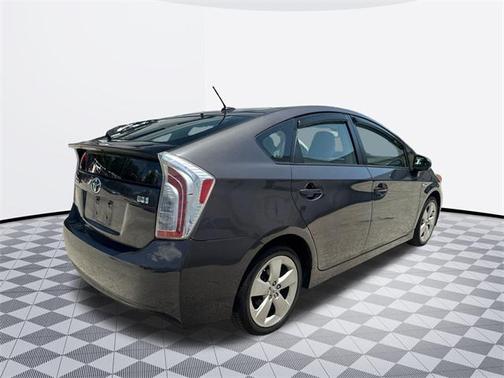 2014 Toyota Prius Five