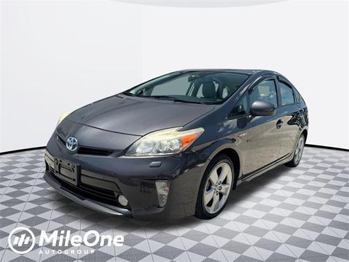 2014 Toyota Prius Five
