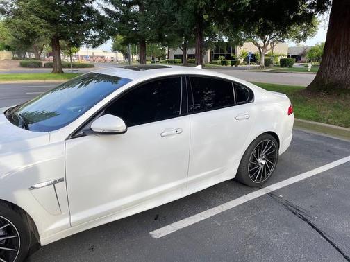 Polaris White 2015 Jaguar XF 3.0 Sport