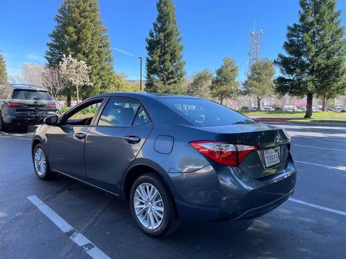 2014 Toyota Corolla LE Premium