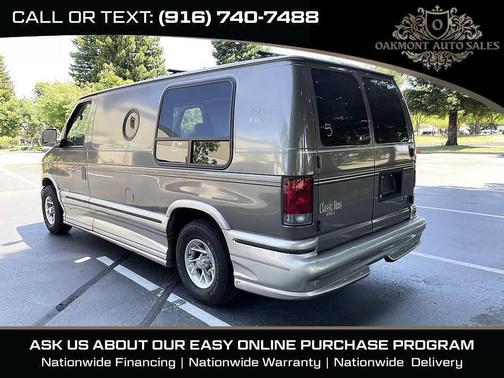 Mineral Gray Clearcoat Metallic 2003 Ford E150 Cargo