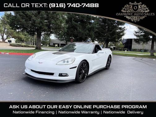 Arctic White 2011 Chevrolet Corvette Base