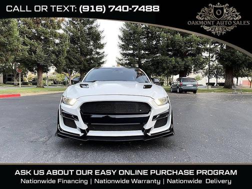 Oxford White 2015 Ford Mustang GT
