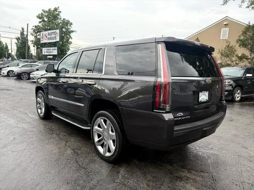 2016 Cadillac Escalade Luxury