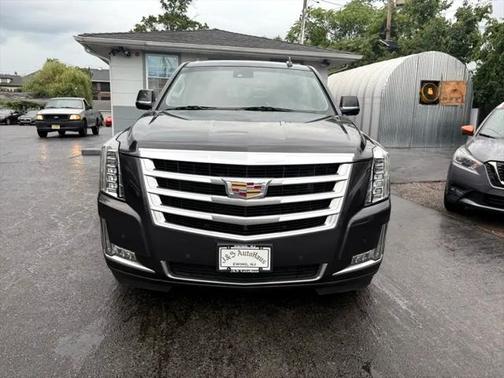 2016 Cadillac Escalade Luxury