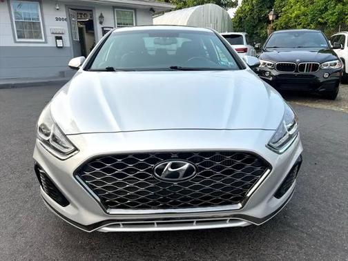 2018 Hyundai SONATA Sport 2.0T