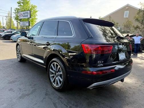 2017 Audi Q7 3.0T Premium