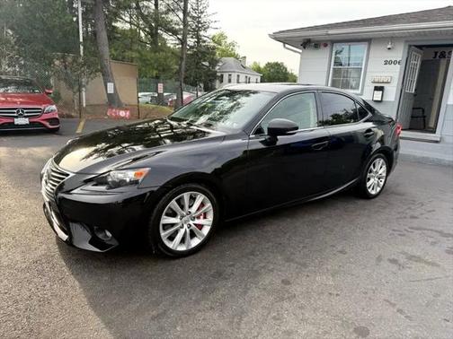 2016 Lexus IS 300 Base