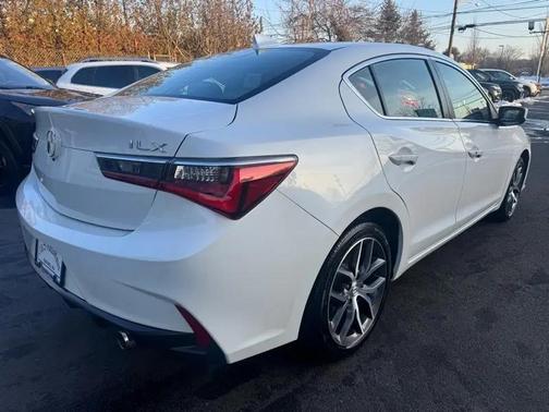 2019 Acura ILX Technology Package