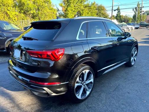 2019 Audi Q3 S line Premium Plus quattro