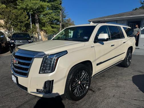 2015 Cadillac Escalade ESV Premium