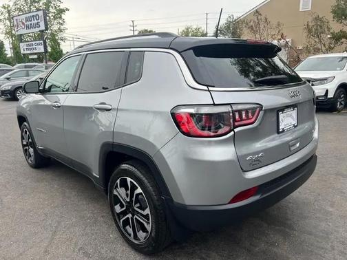 Gray 2022 Jeep Compass Limited