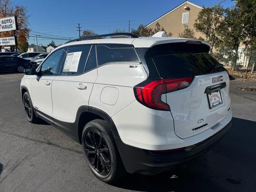 2021 GMC Terrain SLT