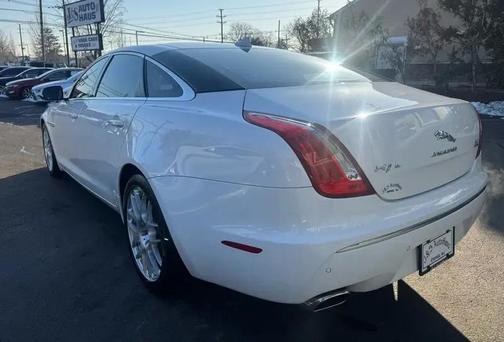 2014 Jaguar XJ XJL Portfolio