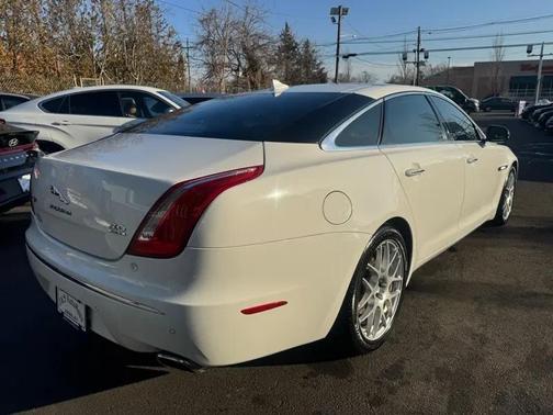 2014 Jaguar XJ XJL Portfolio
