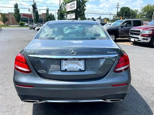 2019 Mercedes-Benz E-Class E300 4D Sedan 4Matic