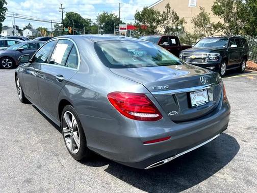 2019 Mercedes-Benz E-Class E300 4D Sedan 4Matic