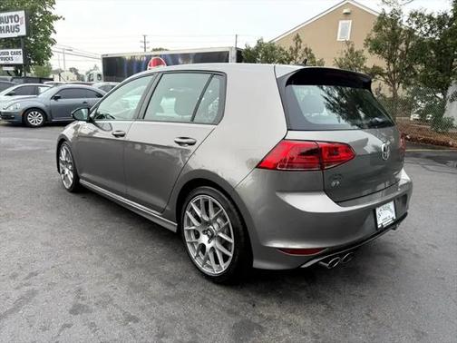 2016 Volkswagen Golf R 2.0T DSG